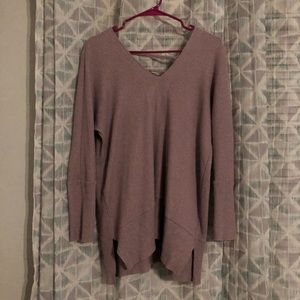 Bevello Lavender Long Sleeve Cut Out Back Top